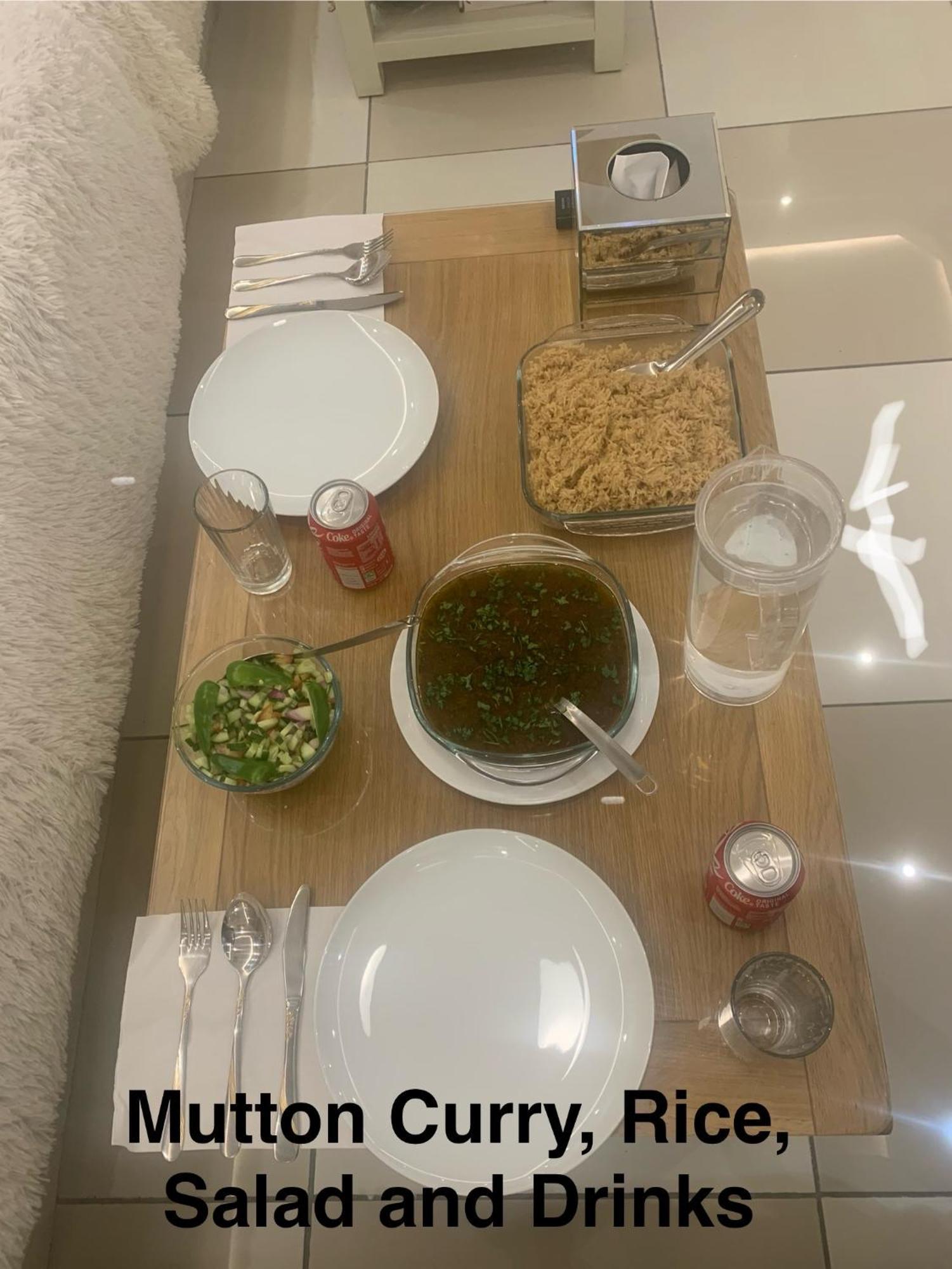 Air Conditioned Modern Double Bed Room With Private Attached Bathroom - Free Parking - Near London Heathrow Airport & Southall Broadway Kültér fotó